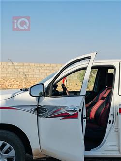 تويوتا هايلوكس